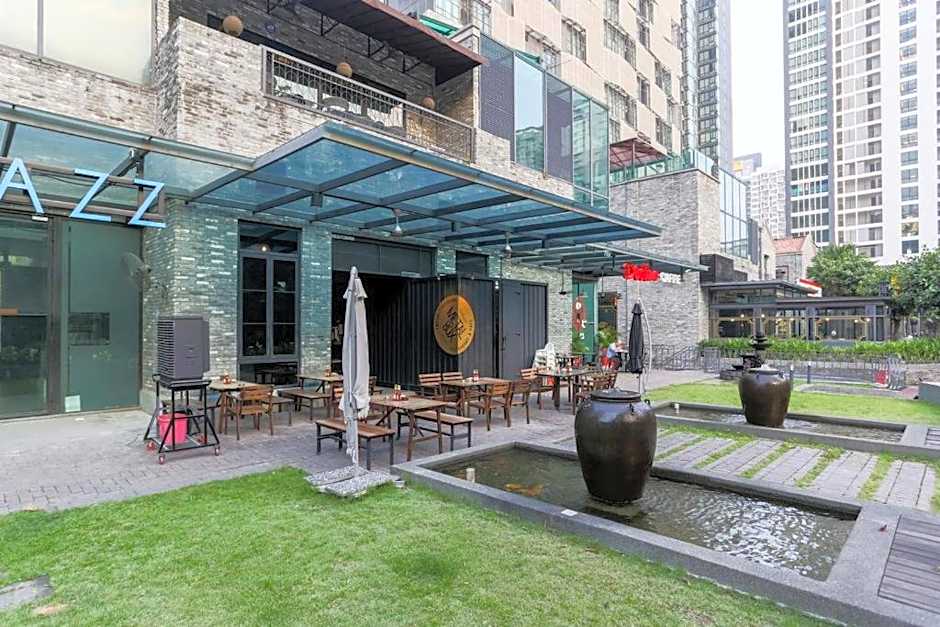 Five Studio - Empire Damansara