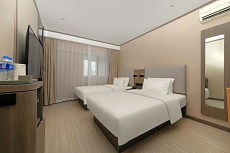 Huazhu - Twin Room