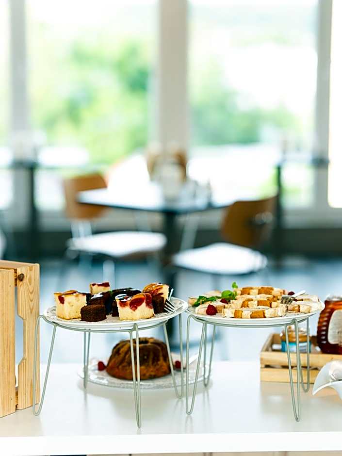 HB1 Schönbrunn Budget & Design