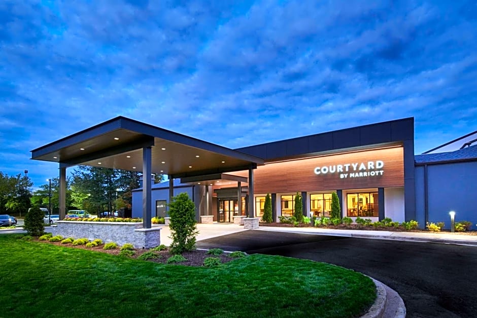 Courtyard by Marriott Chicago Lincolnshire