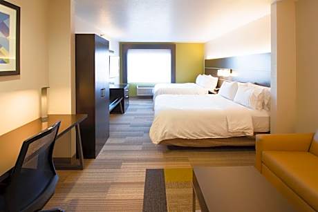 Suite with Two Beds - Non-Smoking