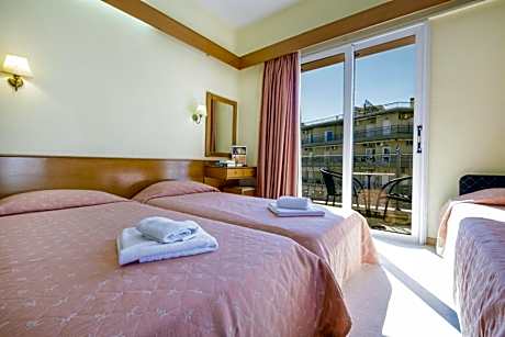 Twin Room with Extra Bed