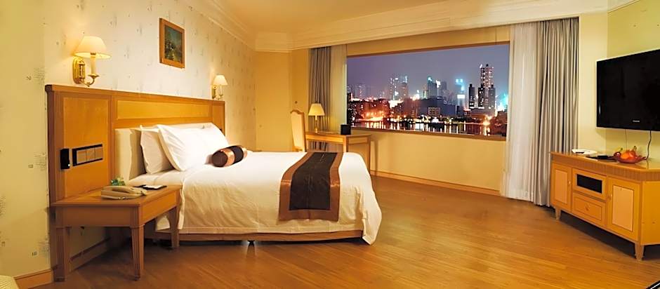 Hotel  Silverland