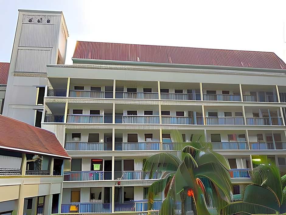 Paradise Lagoon Apartment