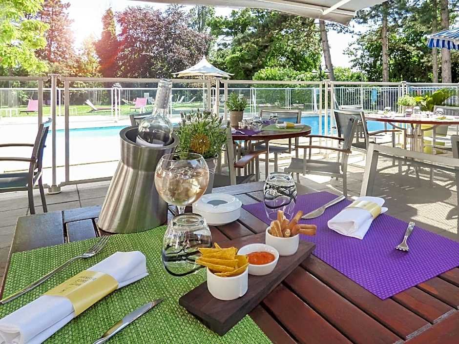 B&B HOTEL Lyon Nord 4 étoiles