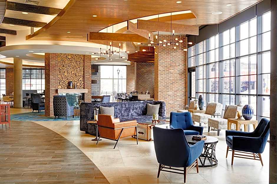 Archer Hotel Boston/Burlington