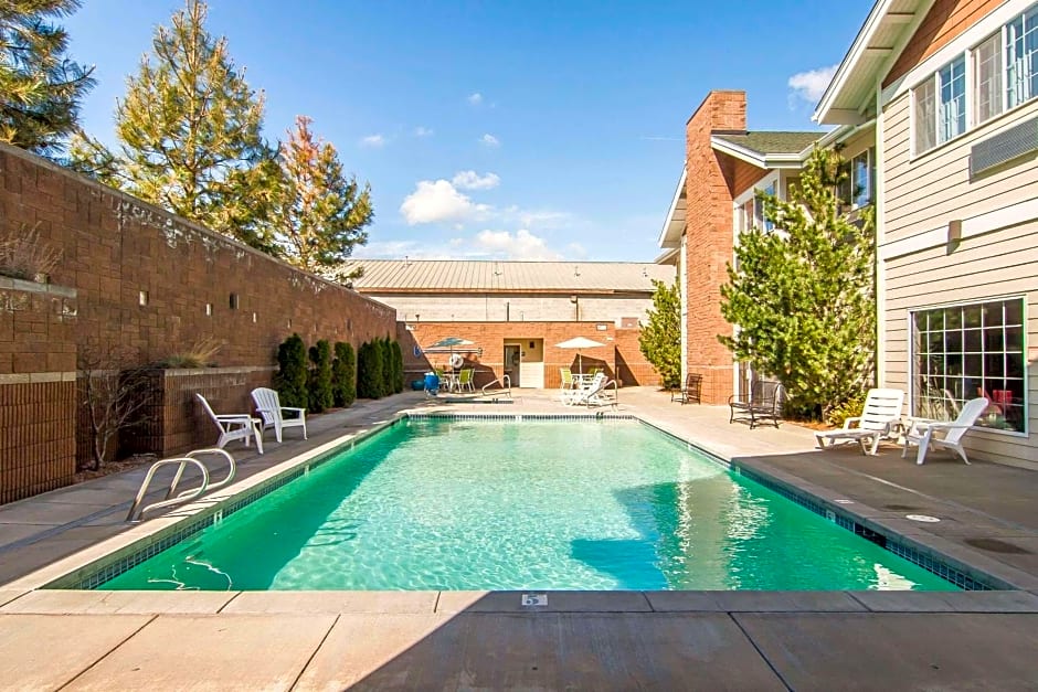 Country Inn & Suites by Radisson, Bend, OR