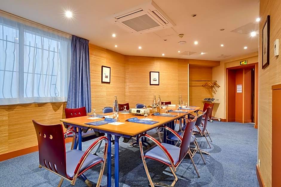 Campanile Paris 14 - Maine Montparnasse