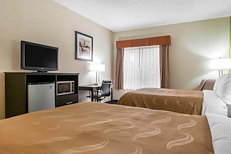 Queen Room with Two Queen Beds - Accessible/Non-Smoking
