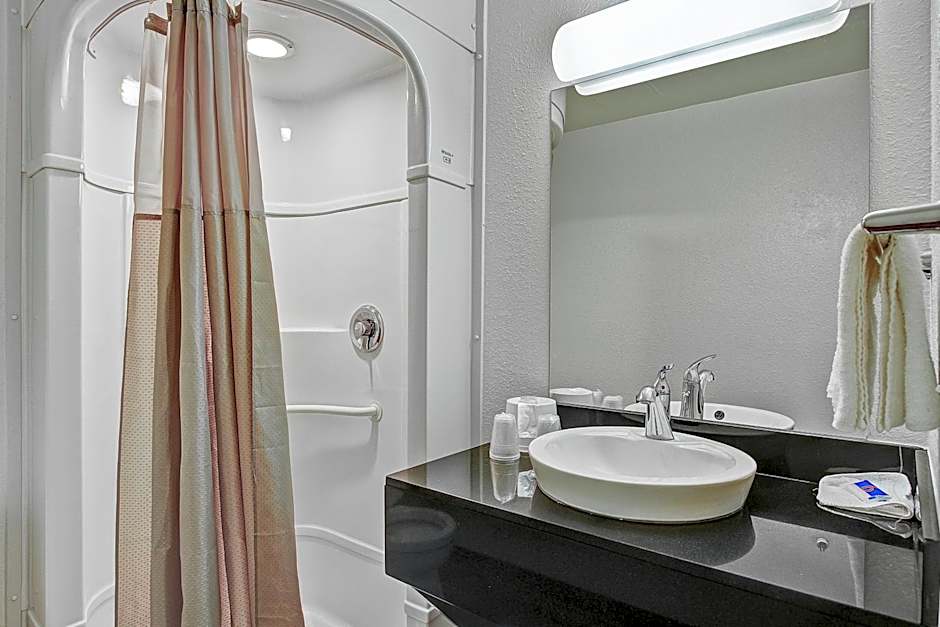 Motel 6-Green Bay, WI