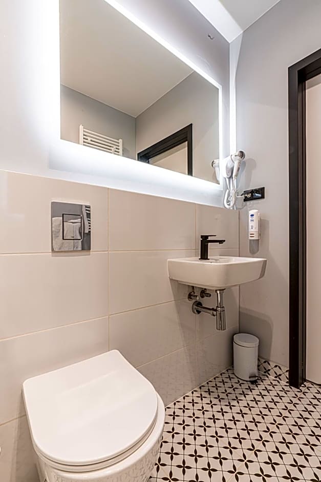 VANTA Business Center