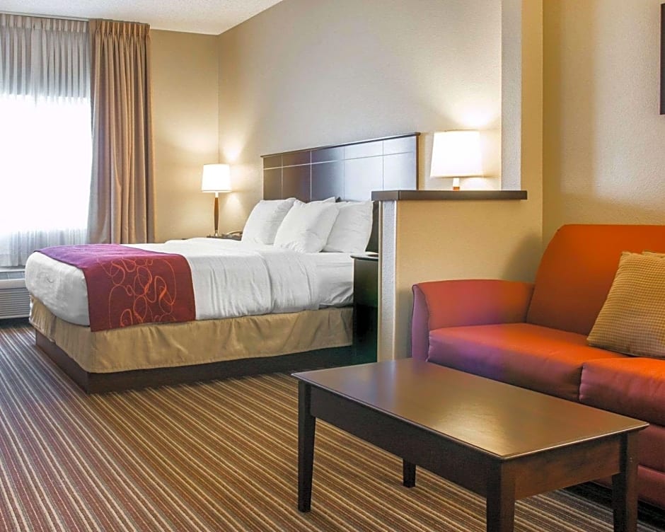 Comfort Suites Saginaw