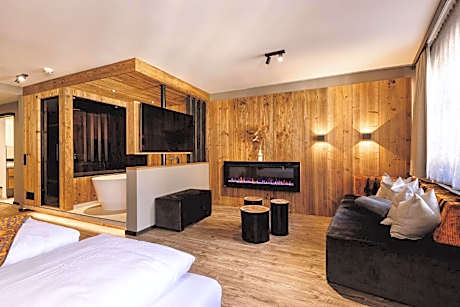 Suite with Sauna