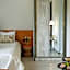 OISHE Boutique Hotel