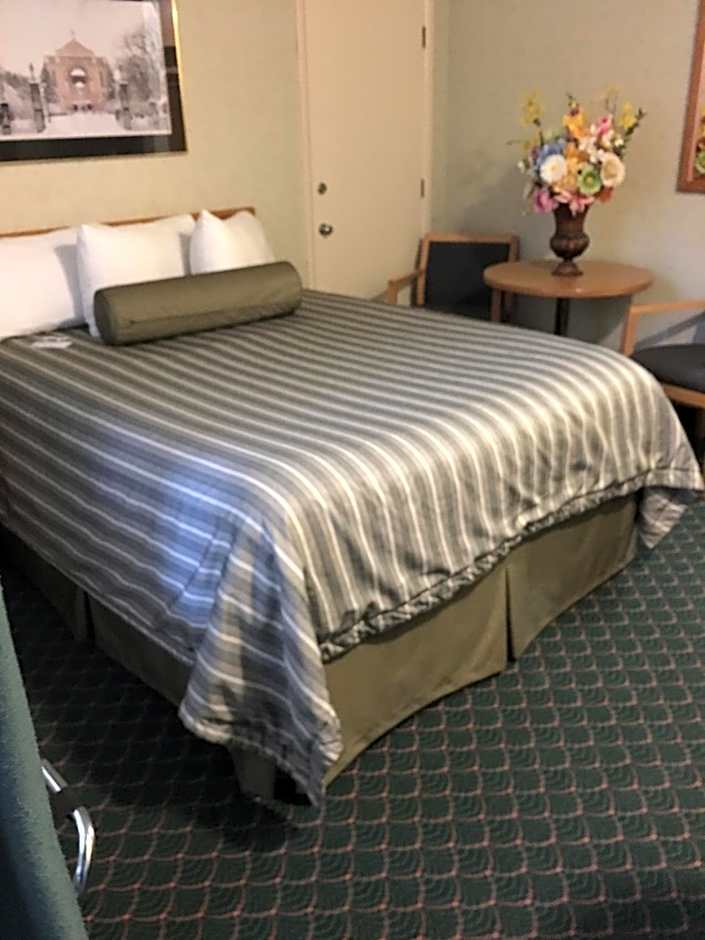 Travelodge by Wyndham Winnipeg East