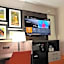 La Quinta Inn & Suites by Wyndham Lexington