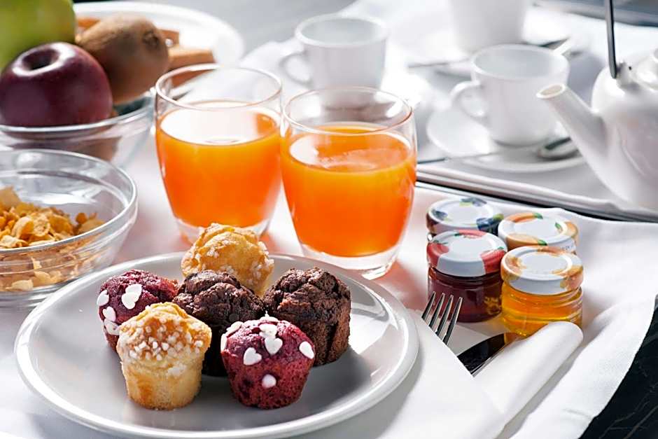 Radisson Hotel Nola Naples