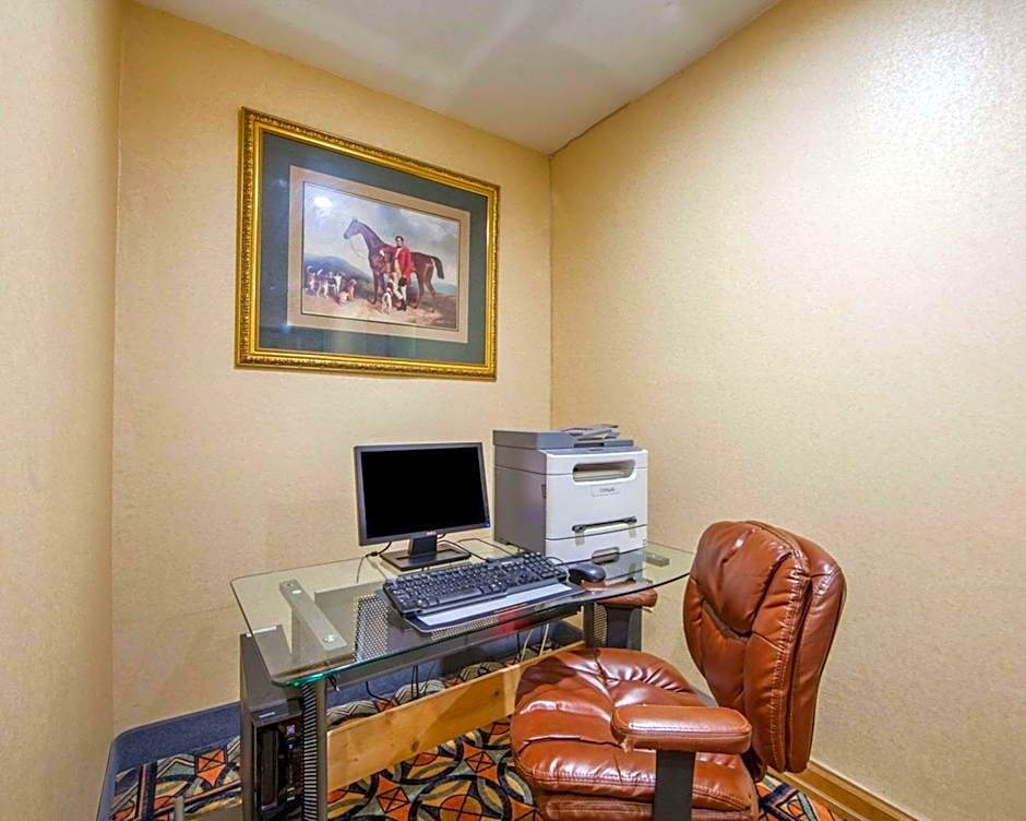 Comfort Suites London South