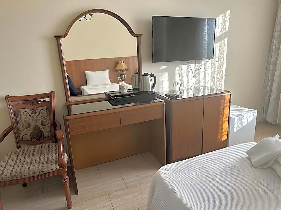 Altın Koza Hotel