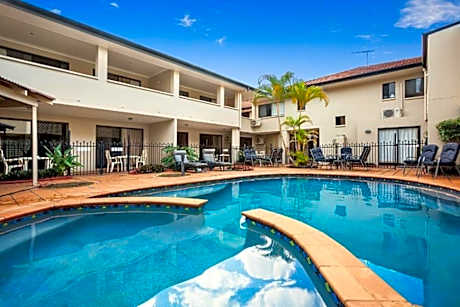 Quest Ascot Serviced Apartment