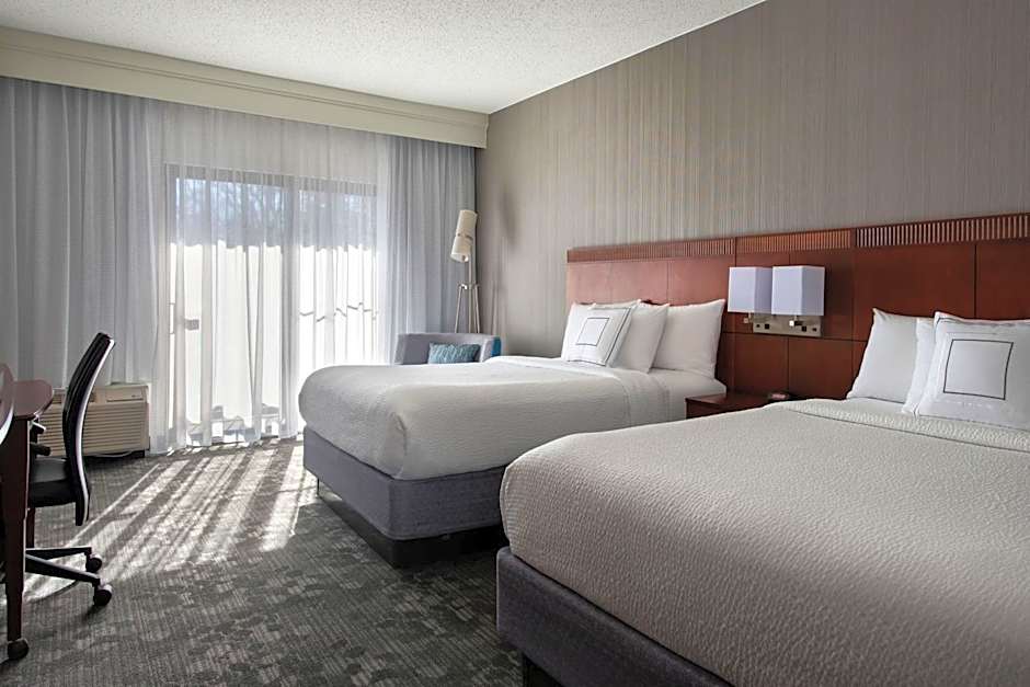 Photo 1 of 4 of 2 Double Beds, Hearing/Mobility Accessible, Roll in Shower