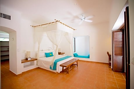 Suite with Garden View