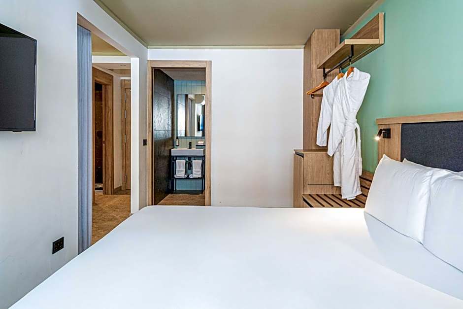 Hotel Scirocco St Julian's, Affiliated by Melia