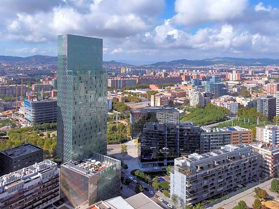 Meliá Barcelona Sky