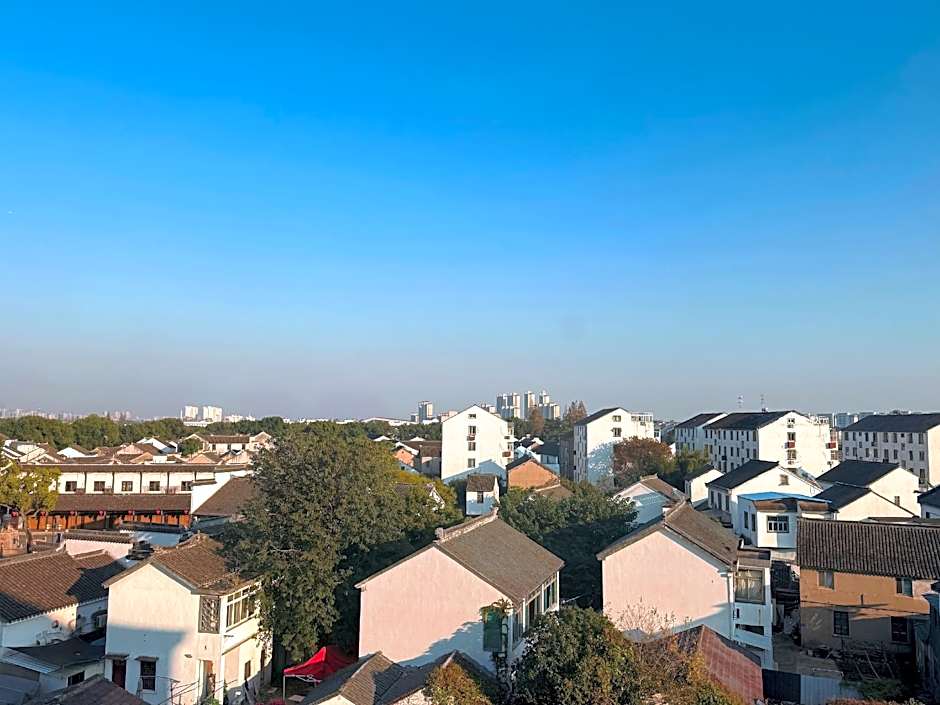 7 Days Inn  Suzhou Luzhi Ancient Town Scenic Spot