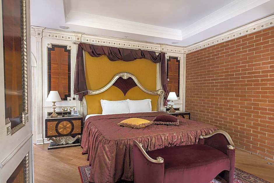 Xheko Imperial Luxury Hotel & SPA