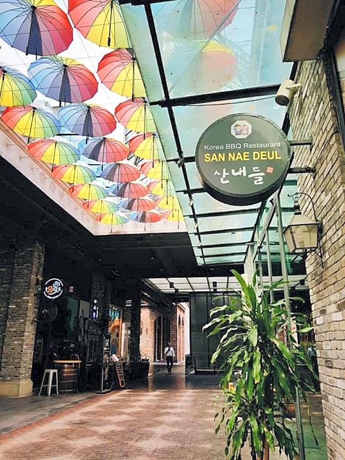 Empire Damansara Hotel by Beestay 