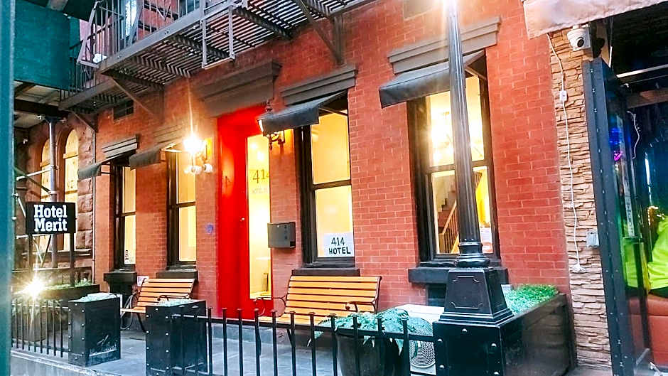 414 Hotel