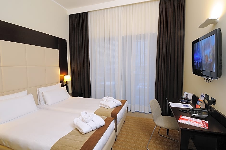 Idea Hotel Milano Watttredici