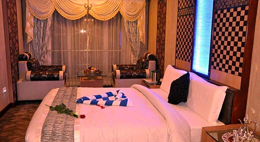 Hotel Astoria Residency