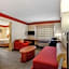 La Quinta Inn & Suites by Wyndham Raleigh Crabtree