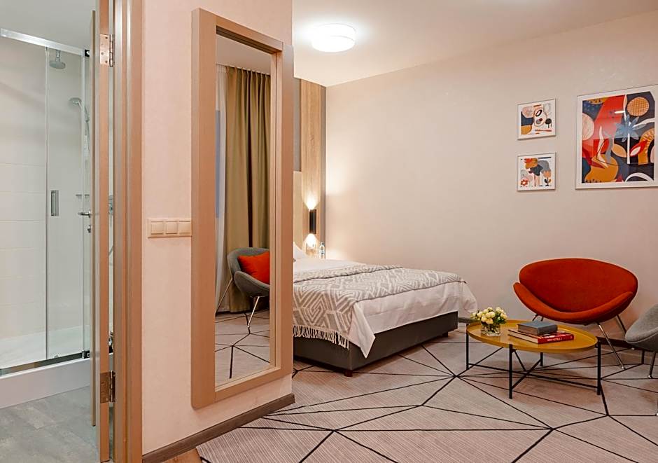 City Park Apart Hotel by CHM