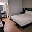 Motel 6-Bakersfield, CA - Convention Center
