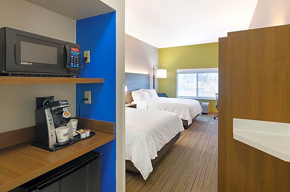 Holiday Inn Express Hotel & Suites Weston By IHG