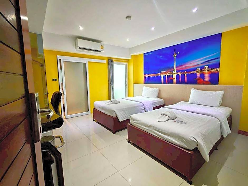 Blue Orchids Hotel