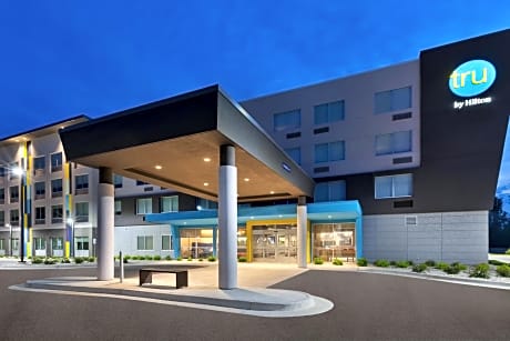 Tru By Hilton Comstock Park Grand Rapids, MI