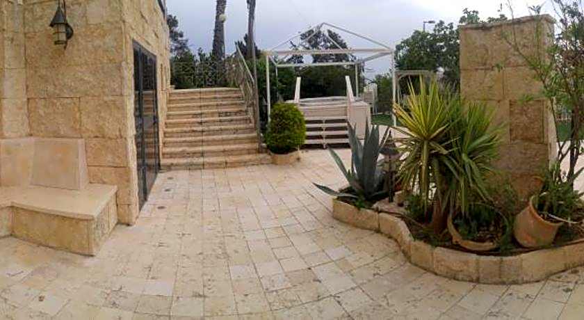 Marom Residence Romema