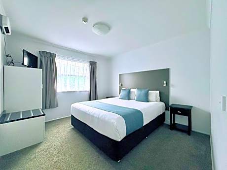 Accessible One-Bedroom Apartment