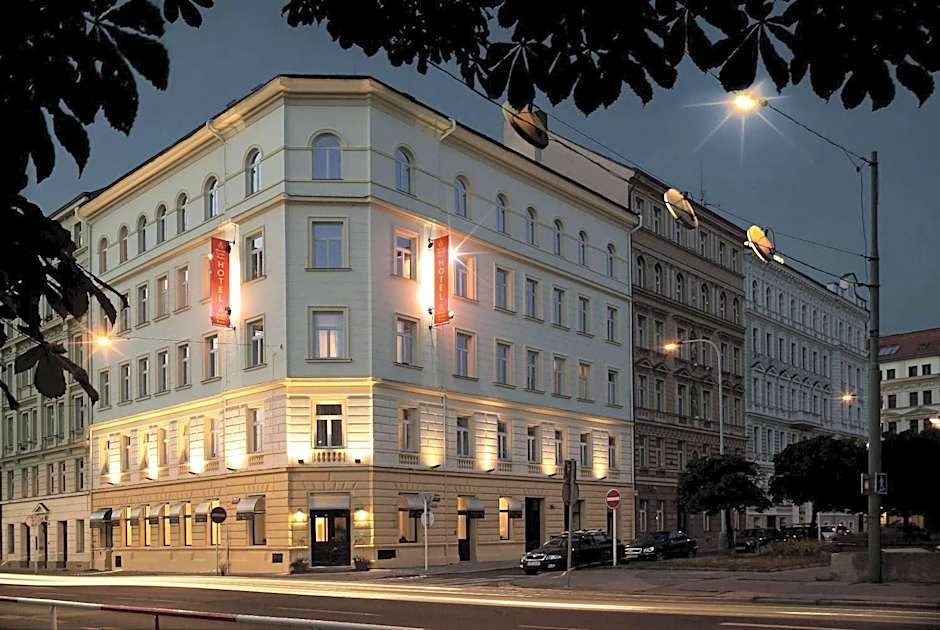 Prague Centre Plaza Hotel