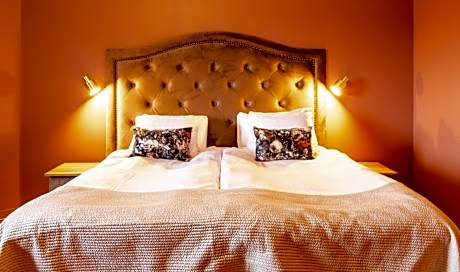 First Hotel Statt