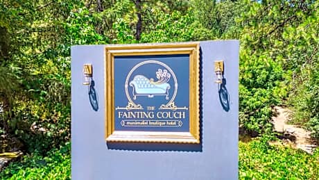 The Fainting Couch Boutique Hotel