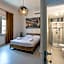 Travel B&B