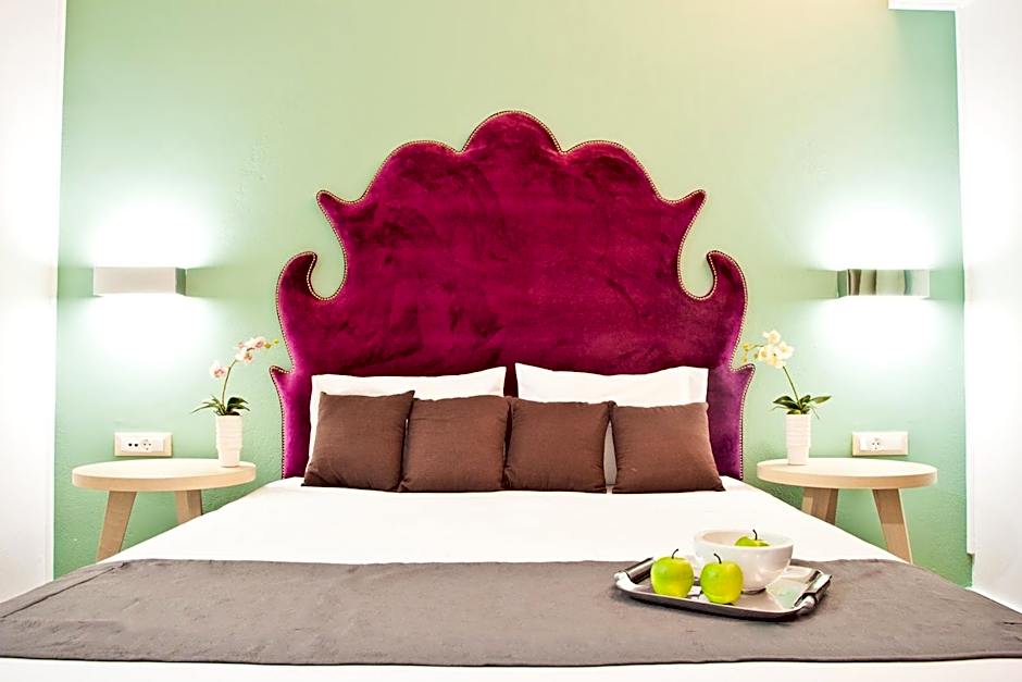 Malibu Boutique Studios & Bungalows