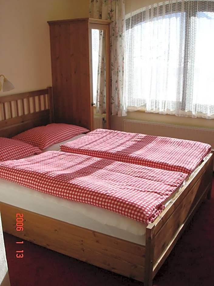 Appartements Ferienwohnungen Alpenblick