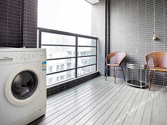 Nomo International Apartment