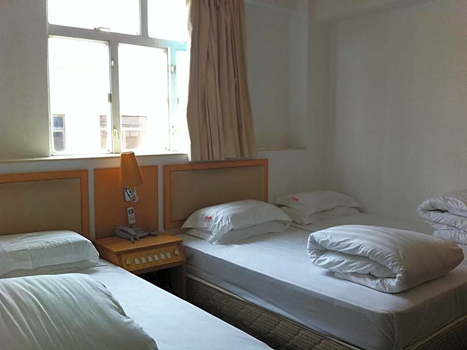 Man Va Hotel